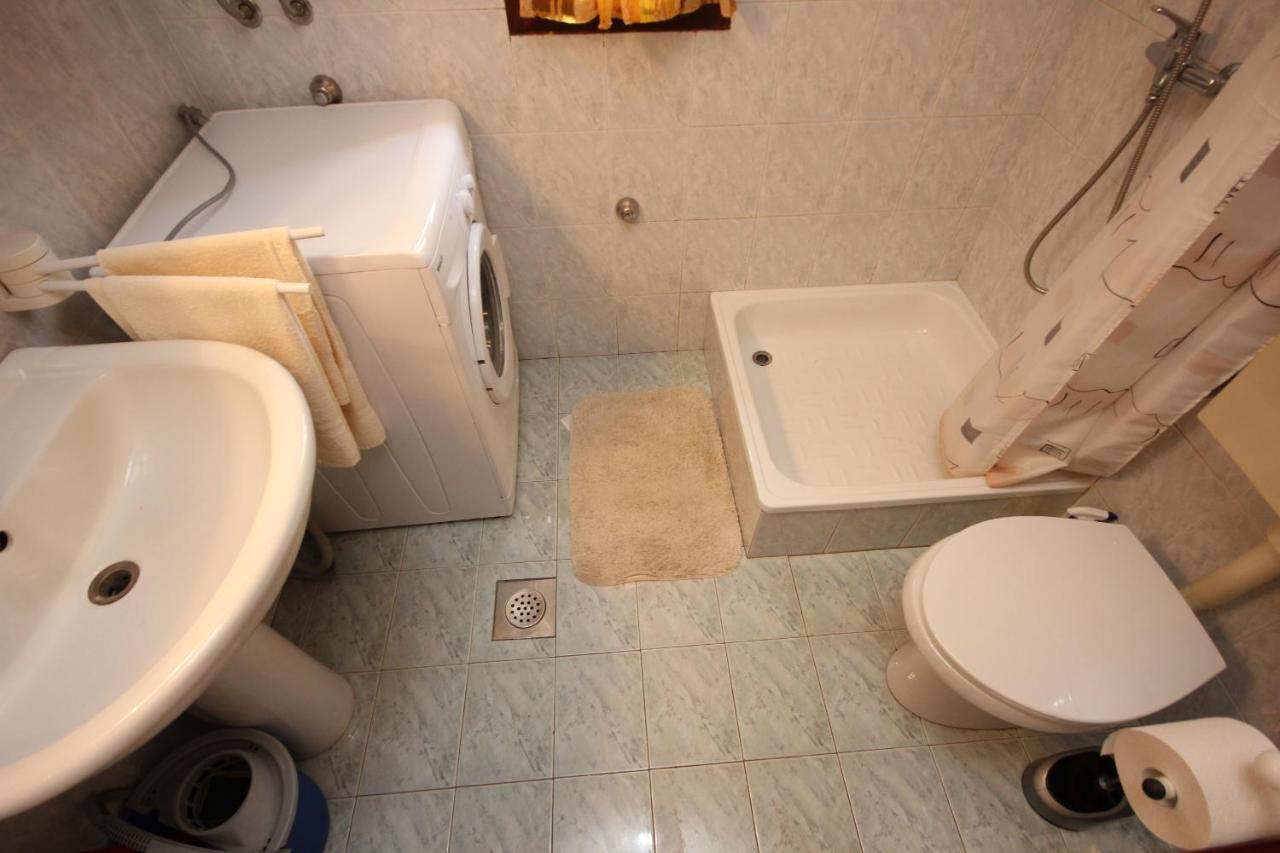 Apartments With A Parking Space Veli Losinj, Losinj - 8029 Esterno foto